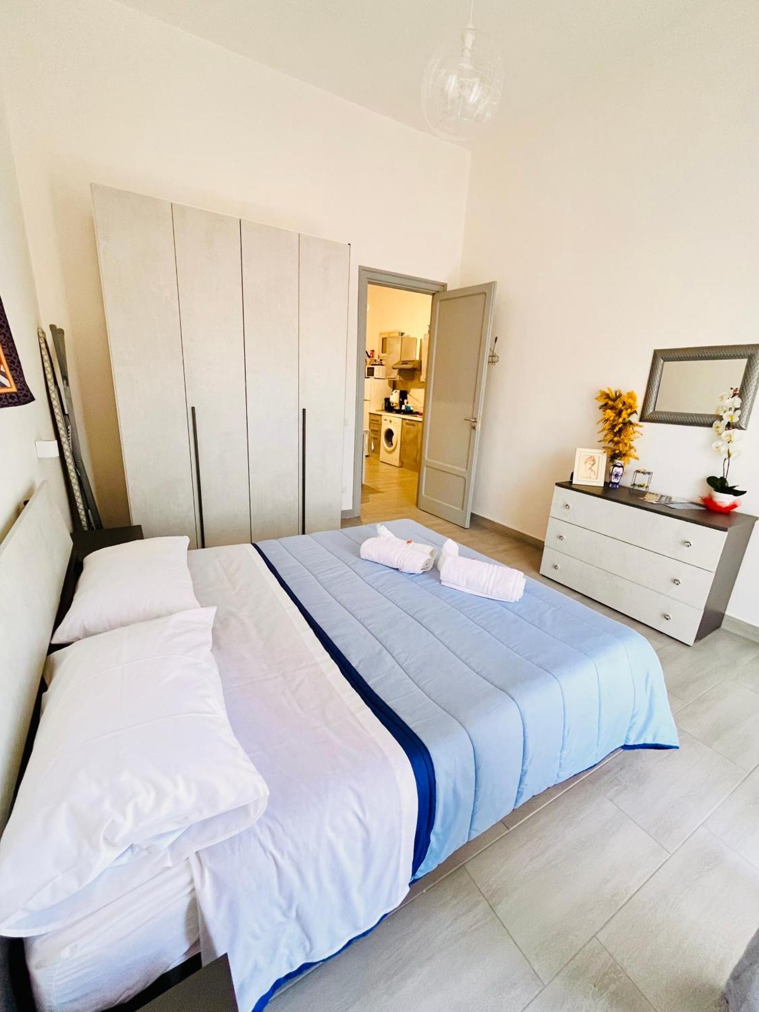 Casa Vacanza Cuto Багерия Екстериор снимка