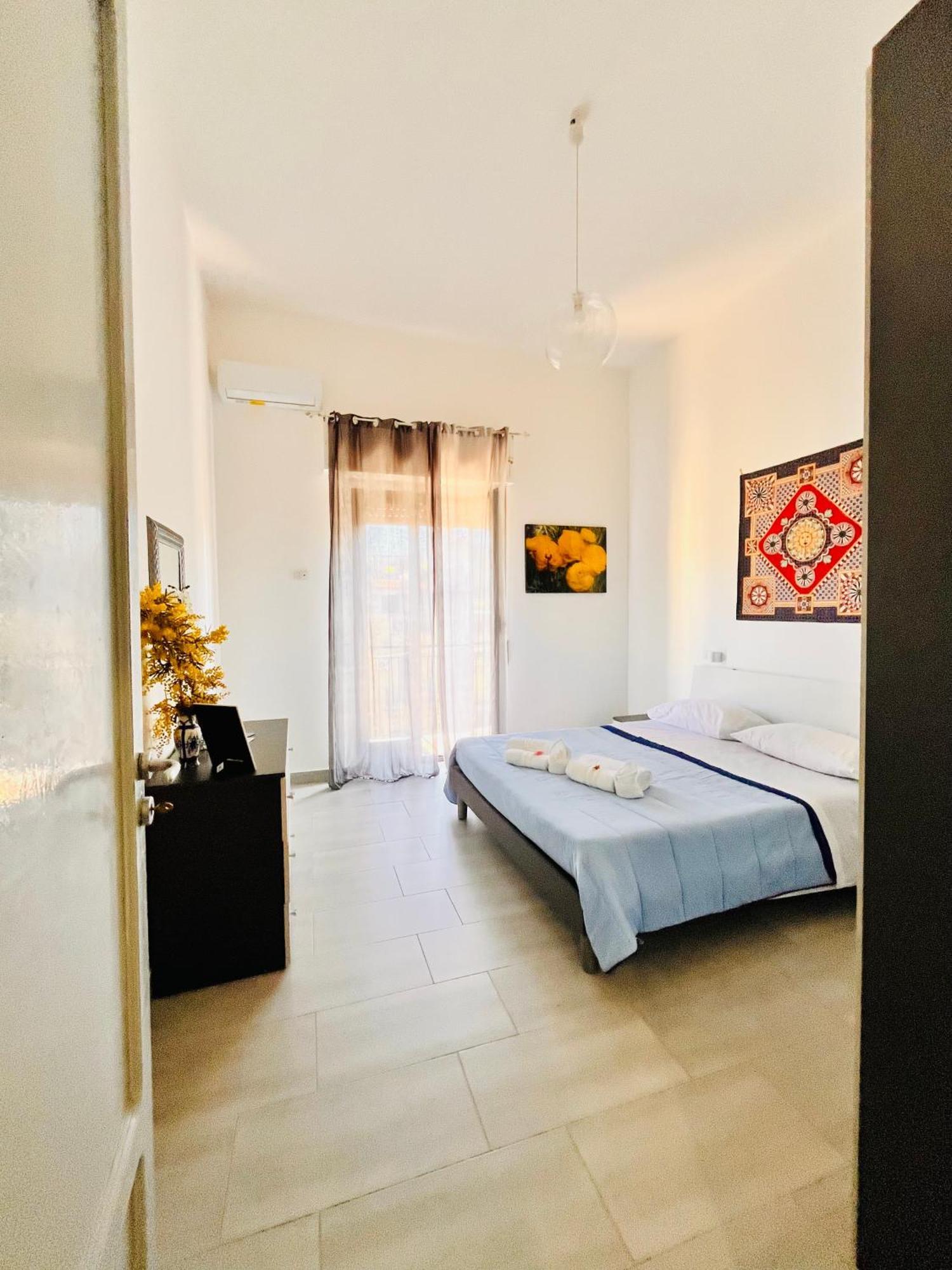 Casa Vacanza Cuto Багерия Екстериор снимка